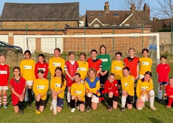 A great game of football in the sunshine between  @hillcroftps  and  @Whyteleafe_sch  #TogetherStronger  @GLFSchools