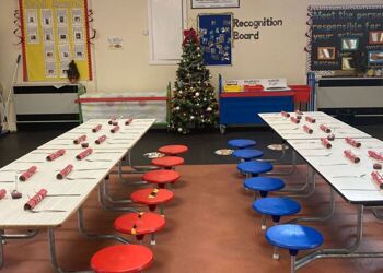 Whyteleafe School @Whyteleafe_sch Â· Dec 8 An amazing Christmas dinner was enjoyed by all yesterday. Thank you to Ange and the rest of the catering team.