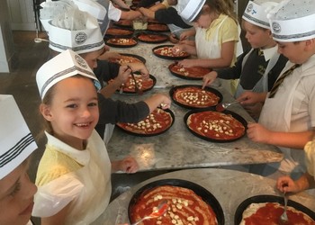 Year 2 Pizza Express trip